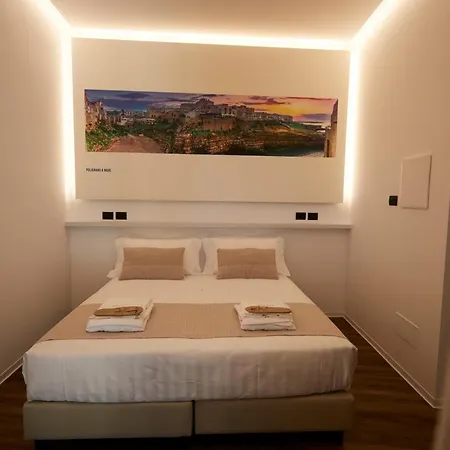 酒店 Orizzonte Mhotel 3*